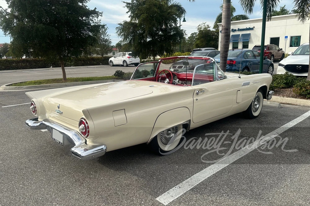 1957 Ford Thunderbird 1st Gen - Image 28 of 29