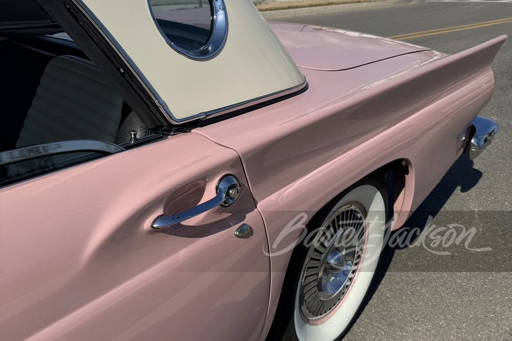 1957 Ford Thunderbird 1st Gen - Image 24 of 31