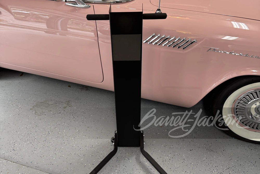 1957 Ford Thunderbird 1st Gen - Image 30 of 31