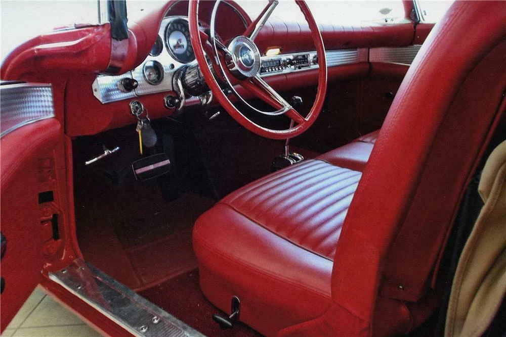 1957 Ford Thunderbird 1st Gen - Image 3 of 4
