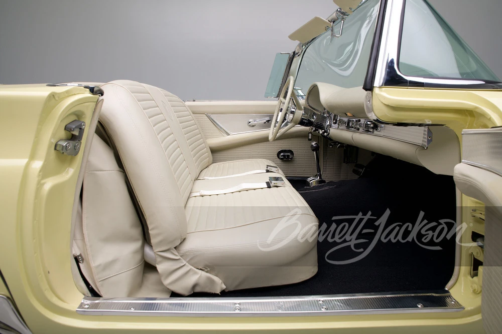 1957 Ford Thunderbird 1st Gen - Image 17 of 31