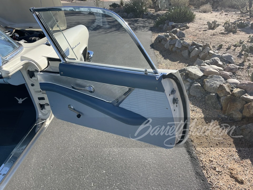 1957 Ford Thunderbird 1st Gen - Image 14 of 15