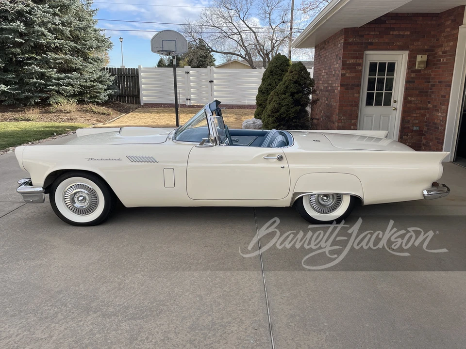 1957 Ford Thunderbird 1st Gen - Image 3 of 15