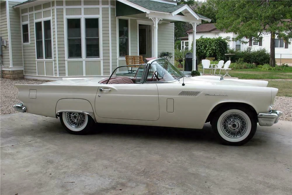 1957 Ford Thunderbird 1st Gen - Image 5 of 5