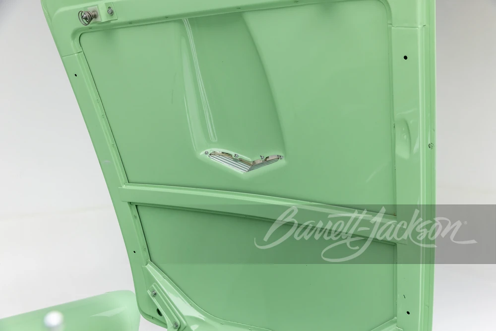 1957 Ford Thunderbird 1st Gen - Image 26 of 31