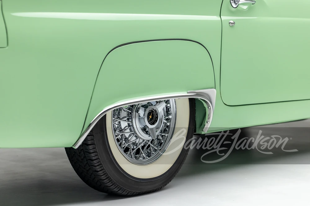 1957 Ford Thunderbird 1st Gen - Image 30 of 31