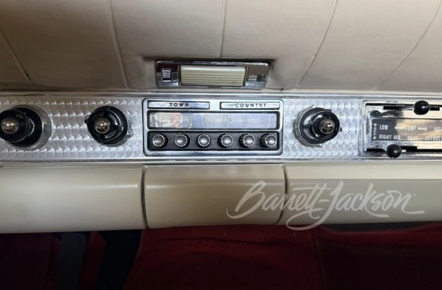 1957 Ford Thunderbird 1st Gen - Image 9 of 11