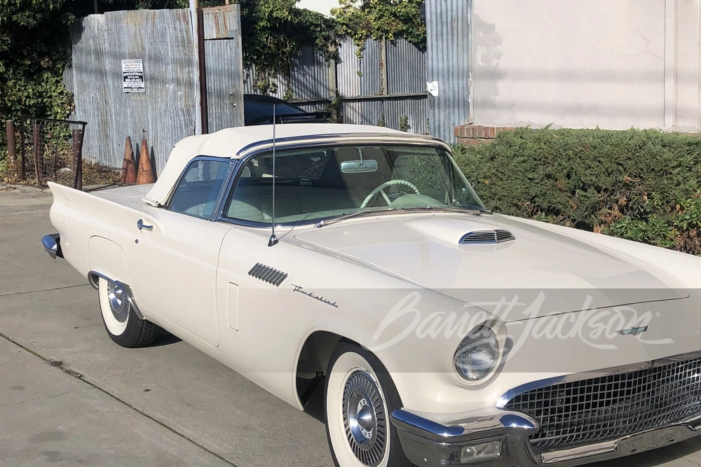 1957 Ford Thunderbird 1st Gen - Image 5 of 10