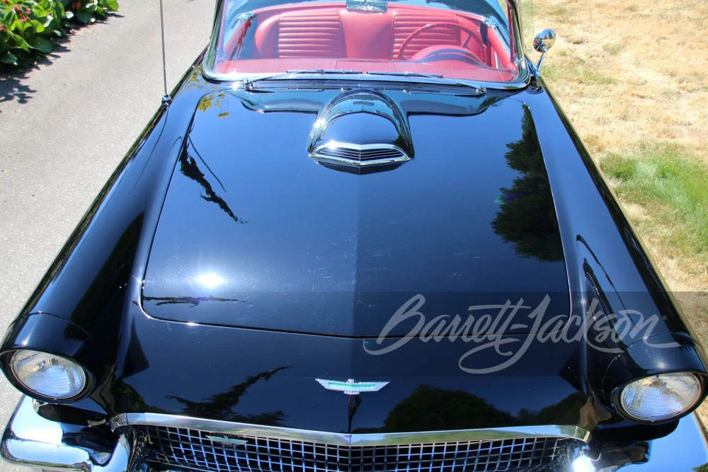 1957 Ford Thunderbird 1st Gen - Image 24 of 31