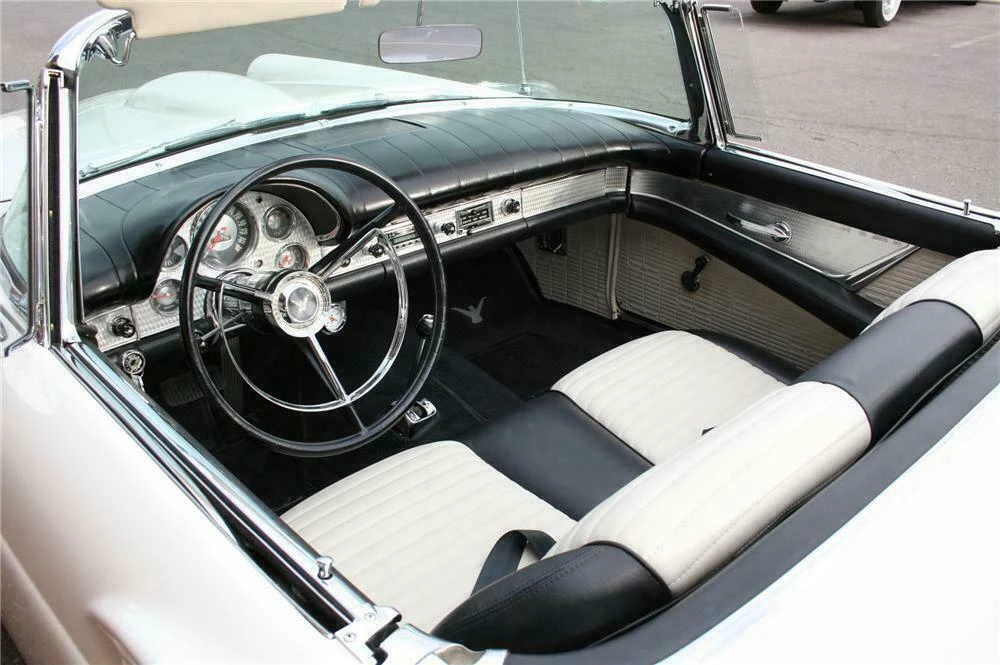 1957 Ford Thunderbird 1st Gen - Image 3 of 4