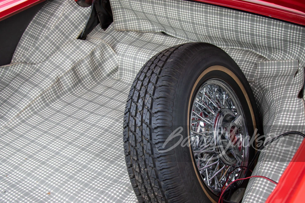 1957 Ford Thunderbird 1st Gen - Image 19 of 31