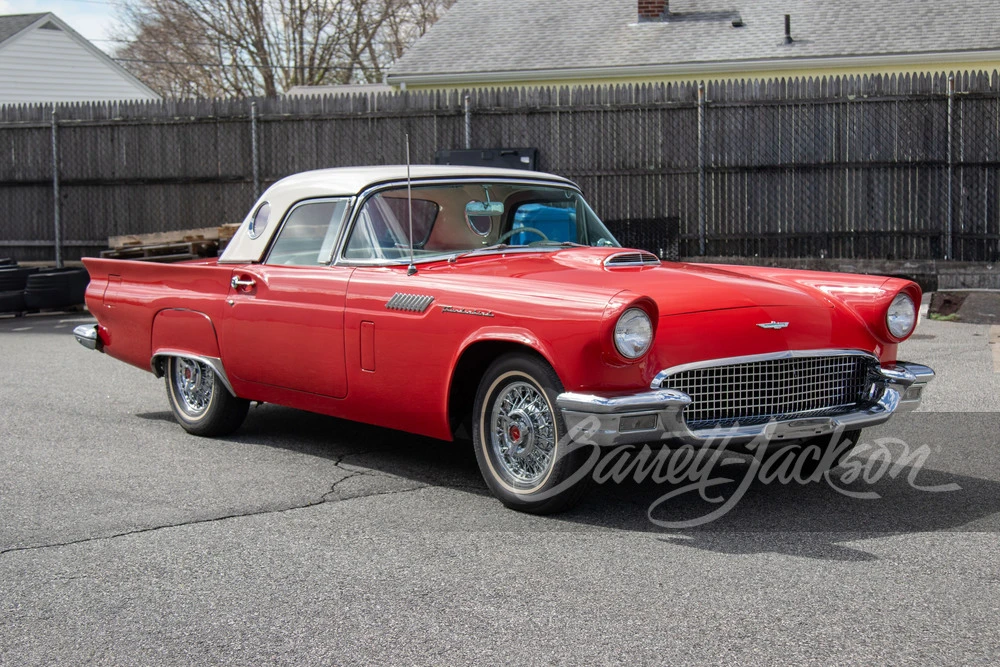 1957 Ford Thunderbird 1st Gen - Image 20 of 31