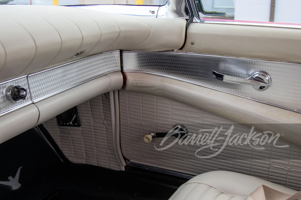 1957 Ford Thunderbird 1st Gen - Image 22 of 31