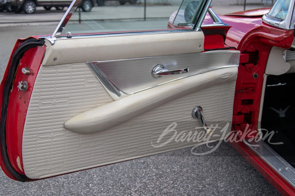 1957 Ford Thunderbird 1st Gen - Image 25 of 31