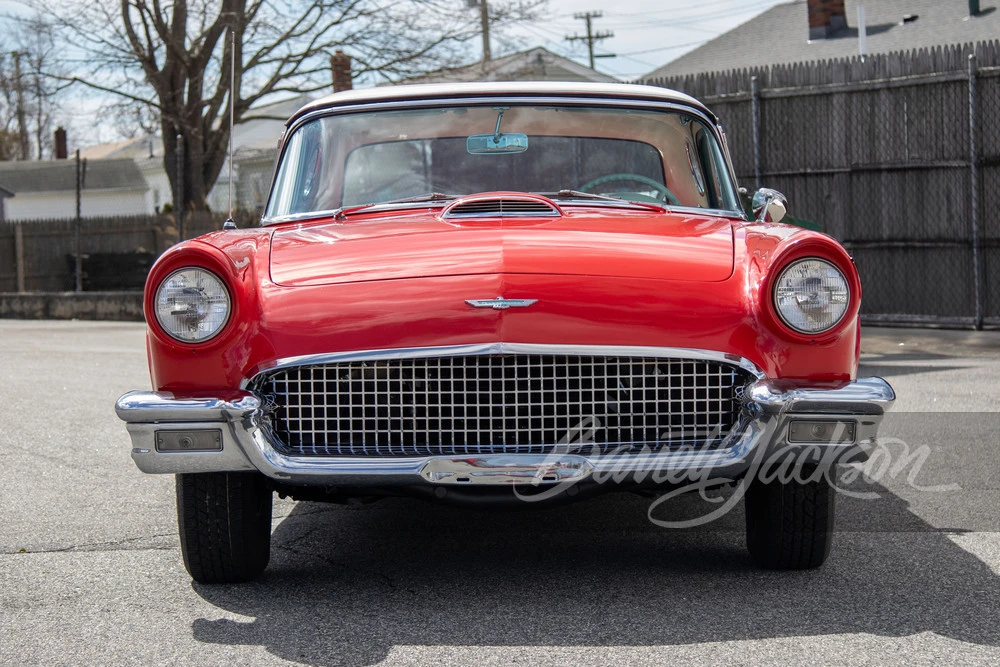 1957 Ford Thunderbird 1st Gen - Image 28 of 31