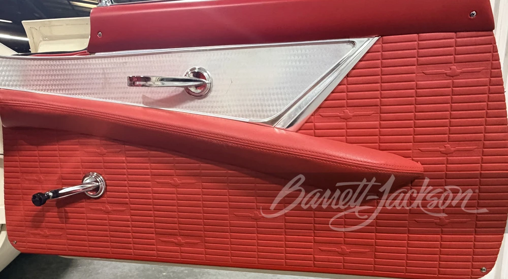 1957 Ford Thunderbird 1st Gen - Image 23 of 30