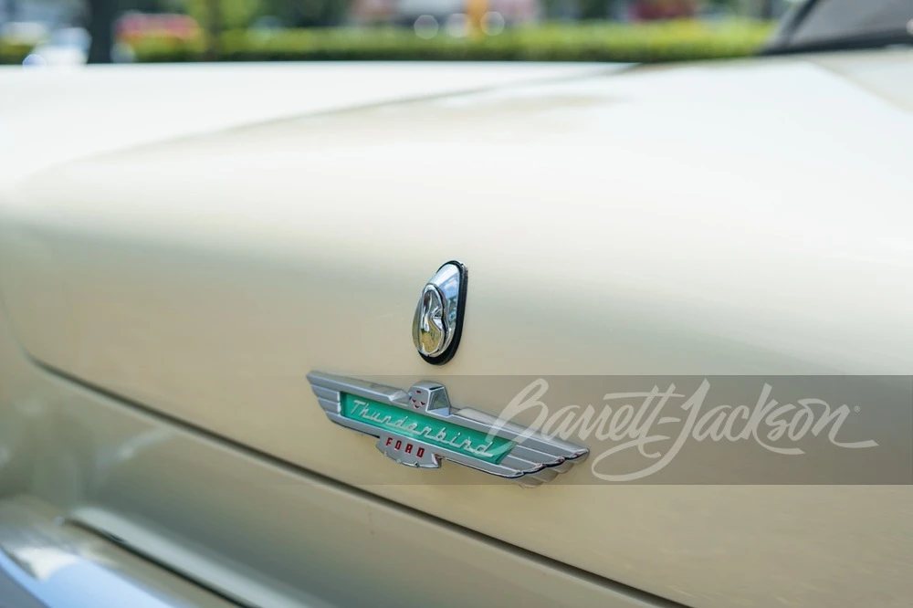 1957 Ford Thunderbird 1st Gen - Image 18 of 28