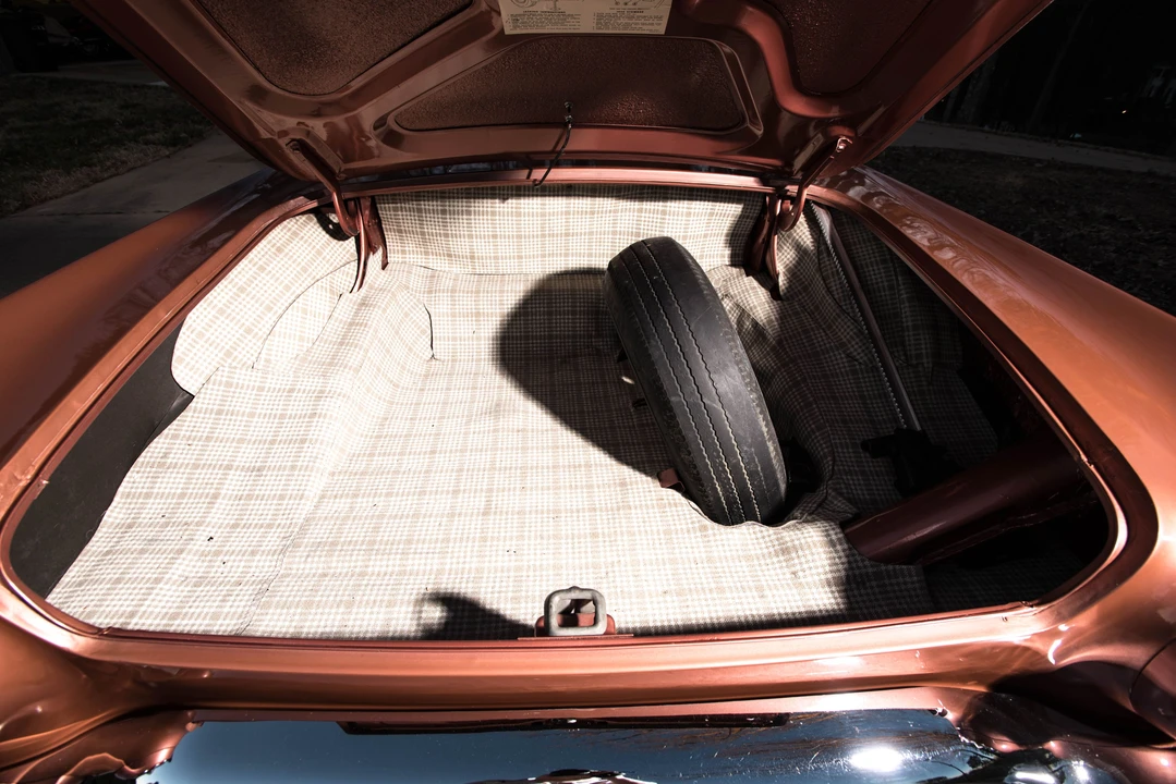 1957 Ford Thunderbird 1st Gen - Image 7 of 31