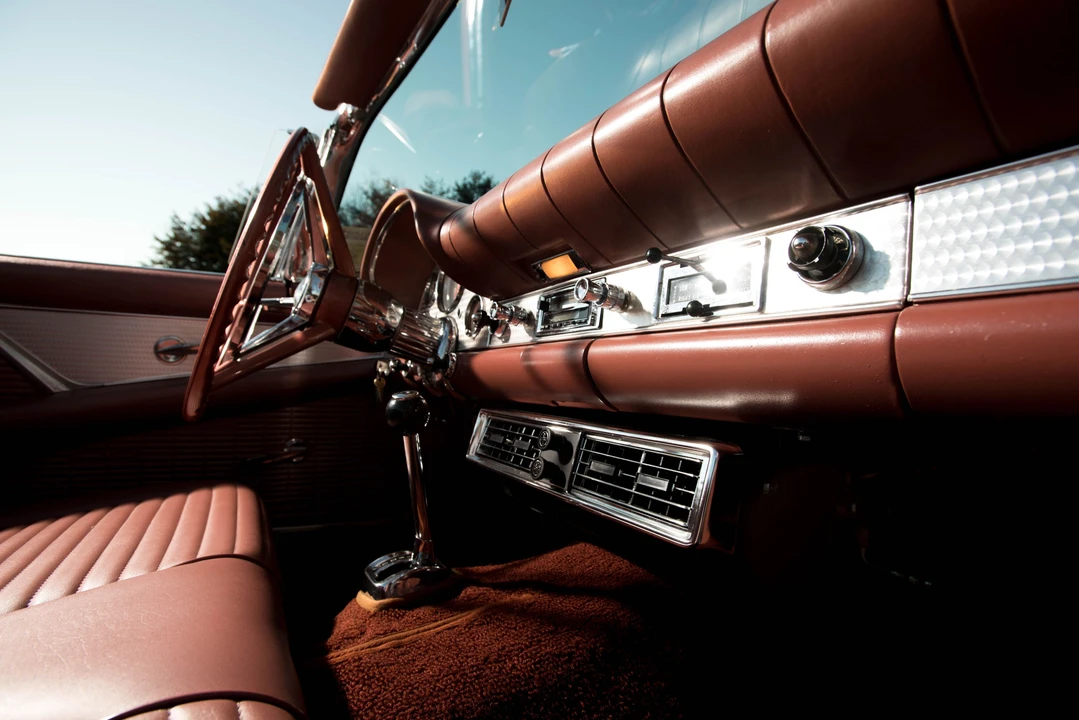 1957 Ford Thunderbird 1st Gen - Image 20 of 31