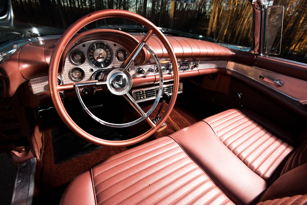 1957 Ford Thunderbird 1st Gen - Image 17 of 31