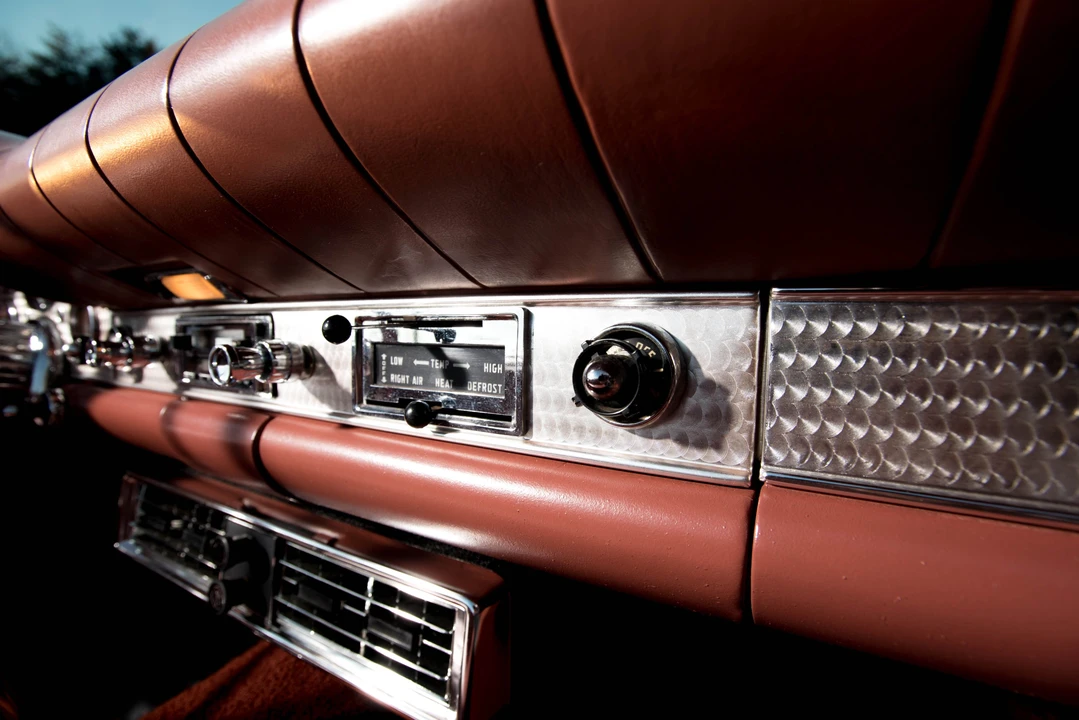 1957 Ford Thunderbird 1st Gen - Image 18 of 31