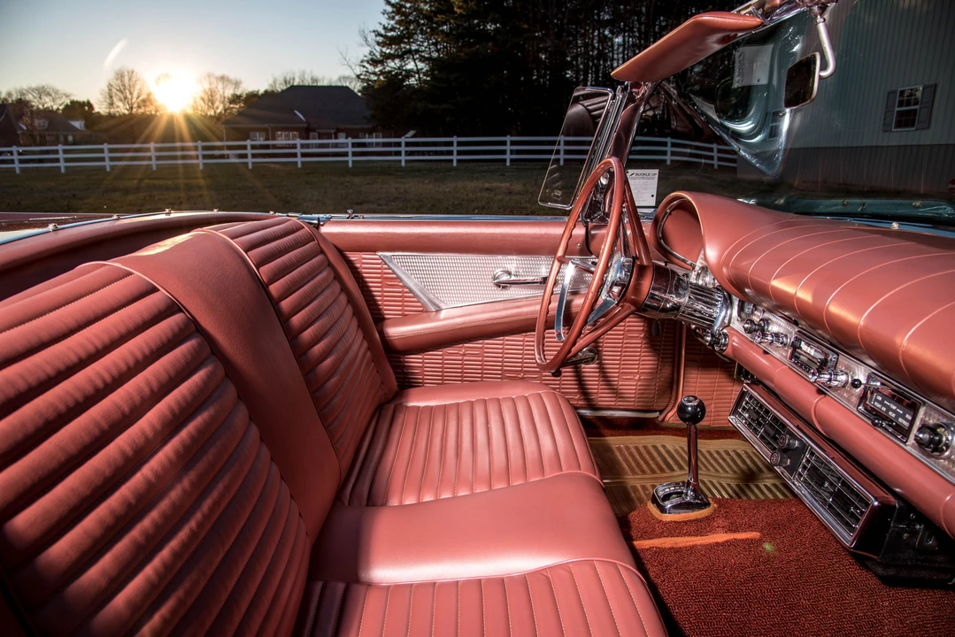 1957 Ford Thunderbird 1st Gen - Image 26 of 31