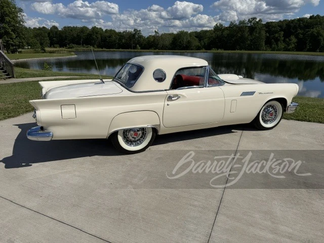 1957 Ford Thunderbird 1st Gen - Image 17 of 18