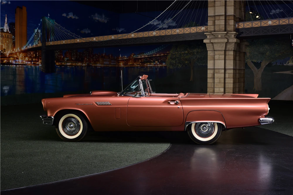 1957 Ford Thunderbird 1st Gen - Image 7 of 8