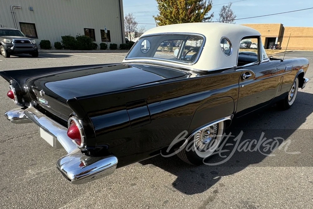 1957 Ford Thunderbird 1st Gen - Image 3 of 15