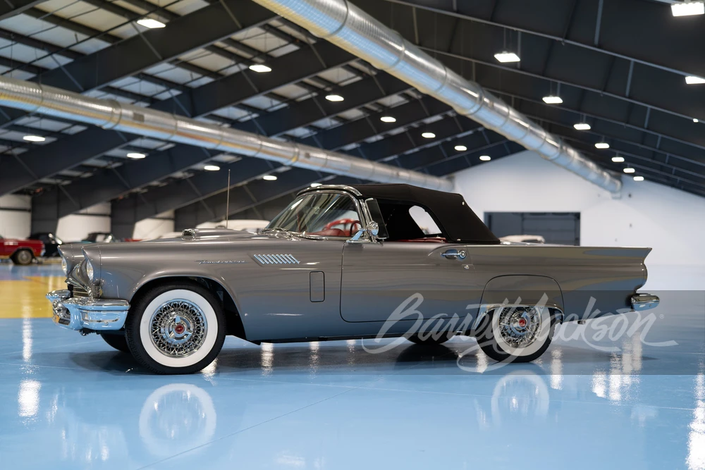 1957 Ford Thunderbird 1st Gen - Image 8 of 31