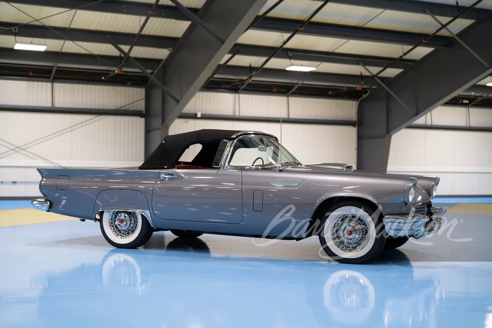 1957 Ford Thunderbird 1st Gen - Image 10 of 31