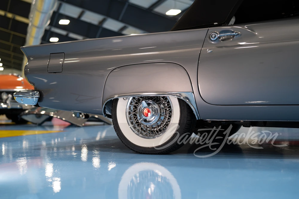 1957 Ford Thunderbird 1st Gen - Image 17 of 31