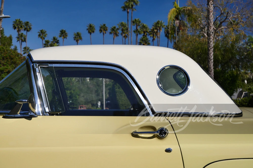1957 Ford Thunderbird 1st Gen - Image 14 of 28