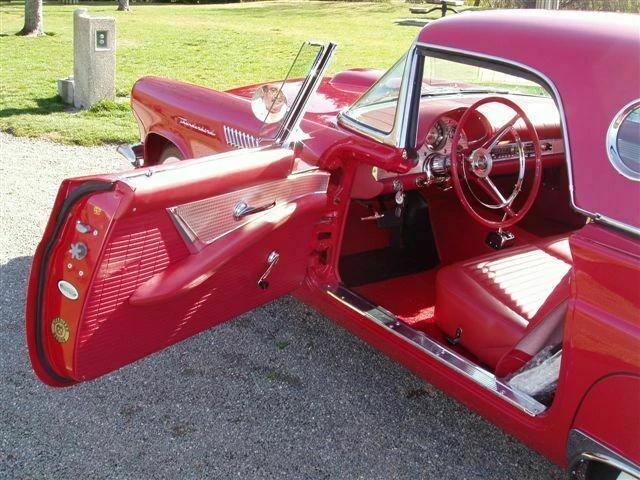 1957 Ford Thunderbird 1st Gen - Image 4 of 4
