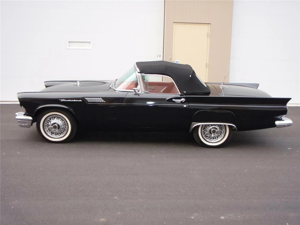 1957 Ford Thunderbird 1st Gen - Image 5 of 5