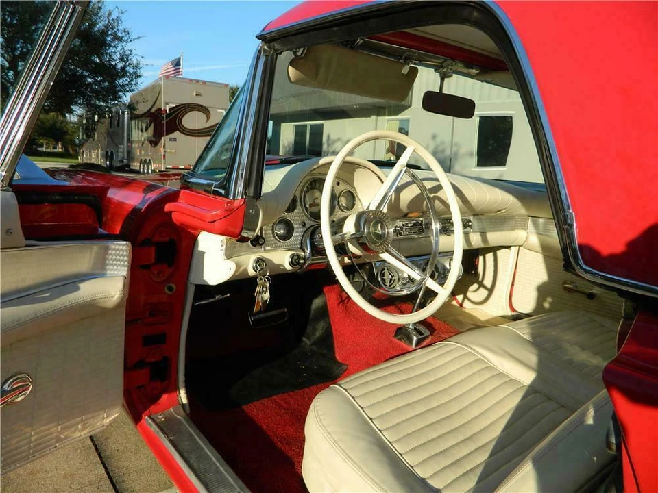 1957 Ford Thunderbird 1st Gen - Image 4 of 5
