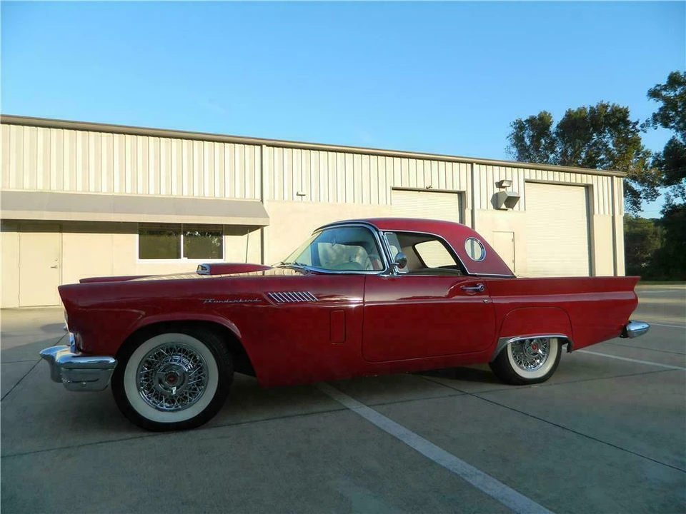 1957 Ford Thunderbird 1st Gen - Image 5 of 5