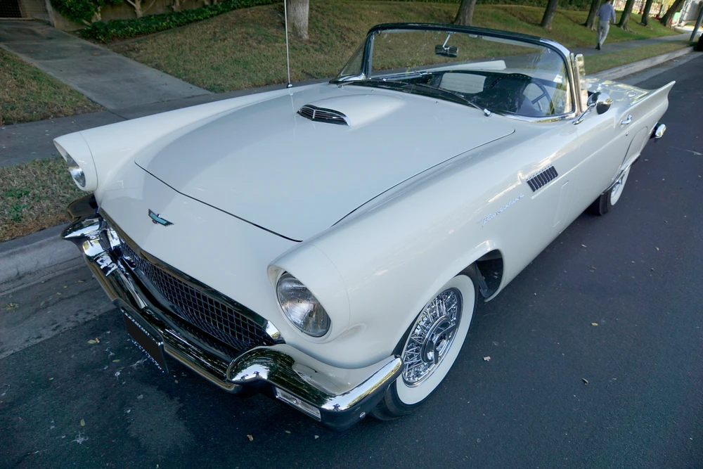 1957 Ford Thunderbird 1st Gen - Image 2 of 9
