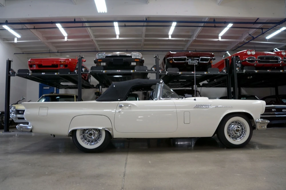 1957 Ford Thunderbird 1st Gen - Image 7 of 9