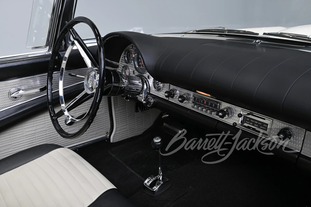 1957 Ford Thunderbird 1st Gen - Image 15 of 31