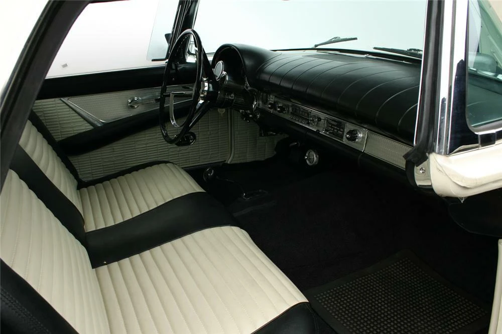 1957 Ford Thunderbird 1st Gen - Image 4 of 5
