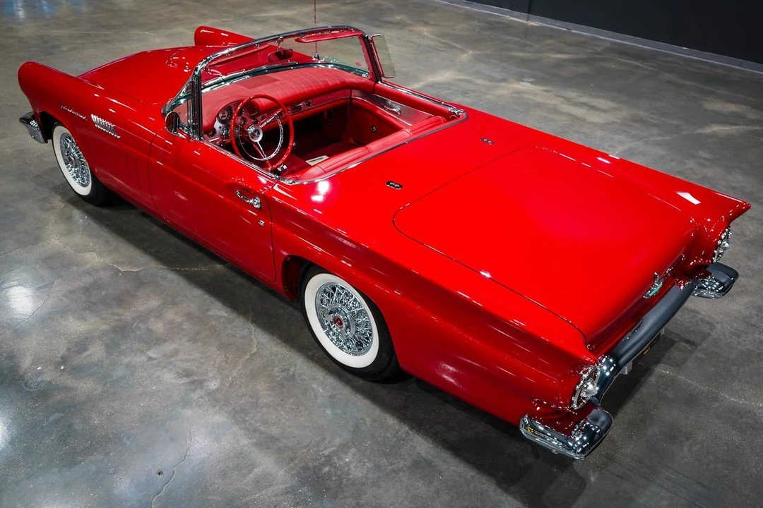 1957 Ford Thunderbird 1st Gen - Image 30 of 31
