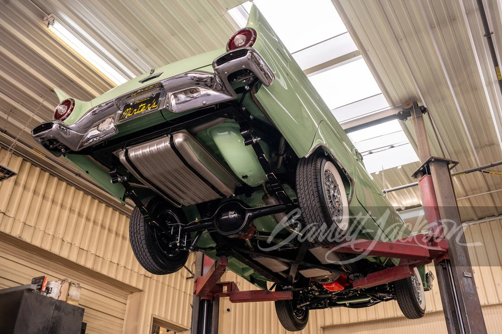 1957 Ford Thunderbird 1st Gen - Image 9 of 17