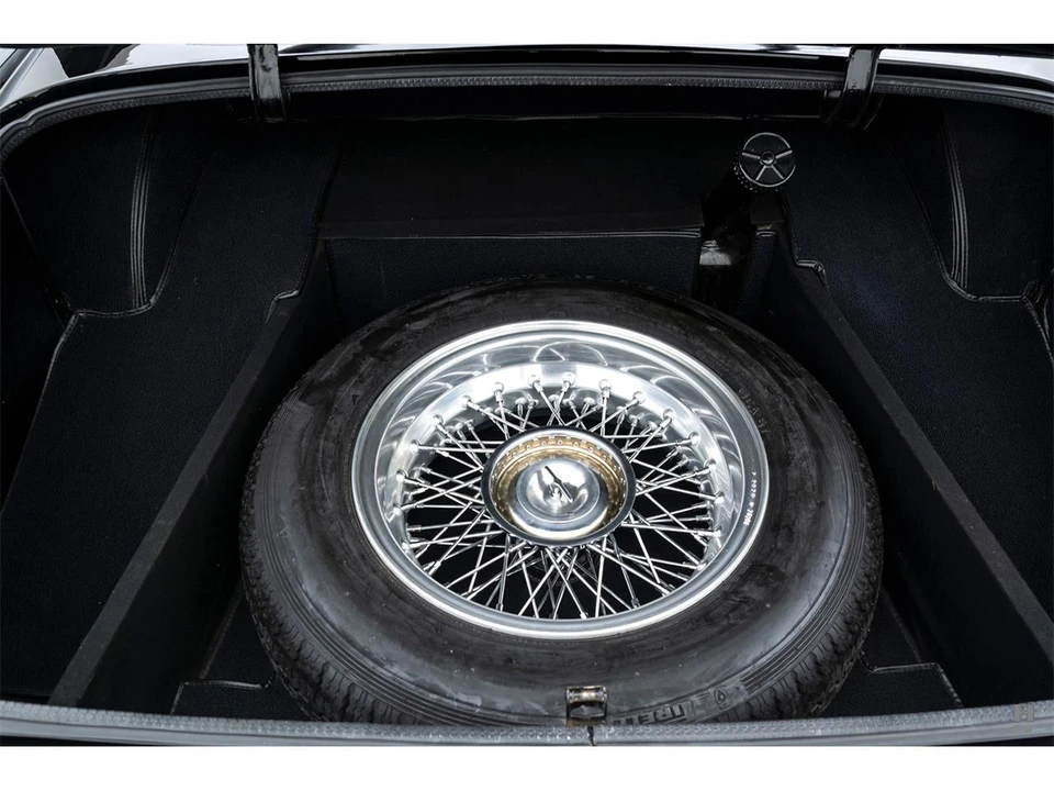 1957 Ferrari 250 - Image 30 of 31