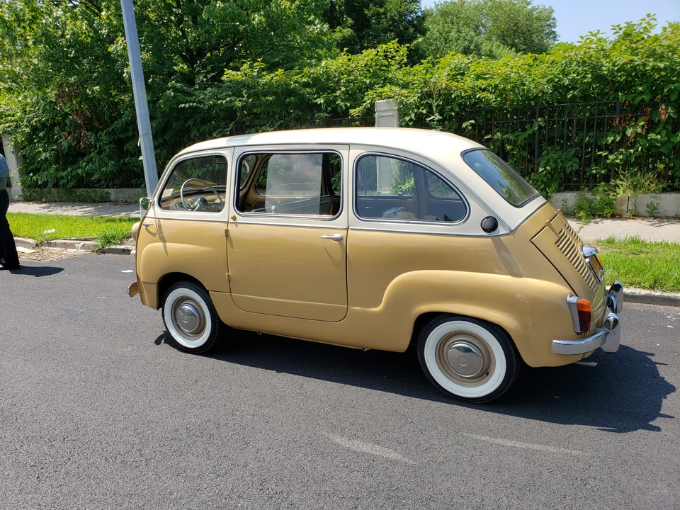 1957 Fiat 600 Multipla - Image 4 of 31