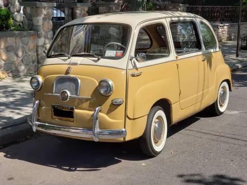 1957 Fiat 600 Multipla