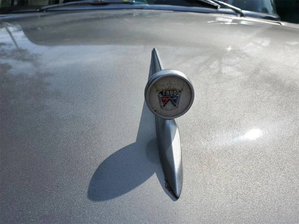 1957 Ford Customline - Image 3 of 14