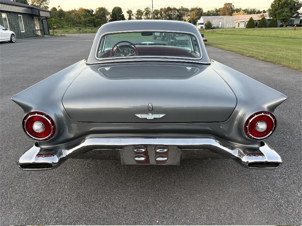 1957 Ford Fairlane 2nd Gen - Image 4 of 14
