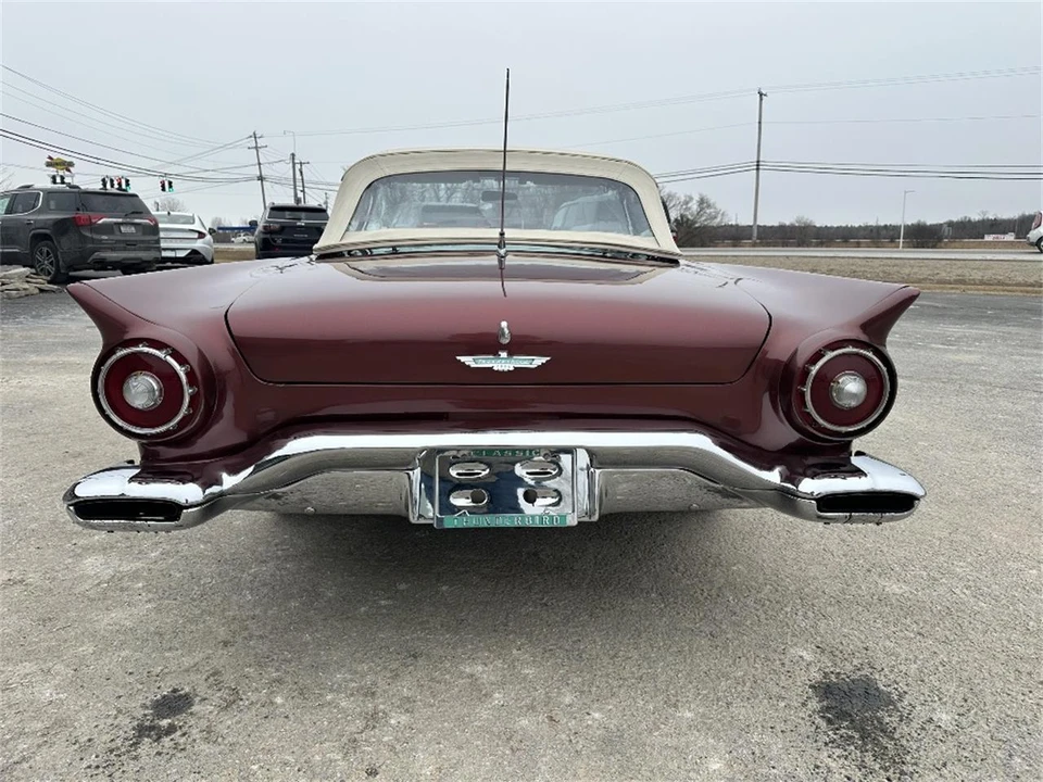 1957 Ford Fairlane 2nd Gen - Image 4 of 22