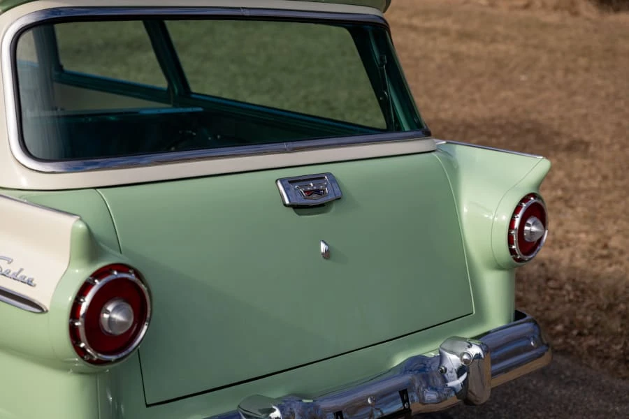 1957 Ford Country Squire - Image 12 of 31